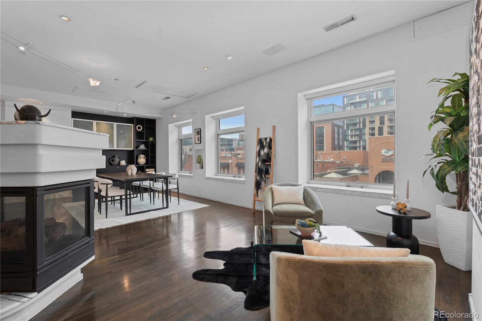 MLS Image #17 for 1940  blake street 300,denver, Colorado