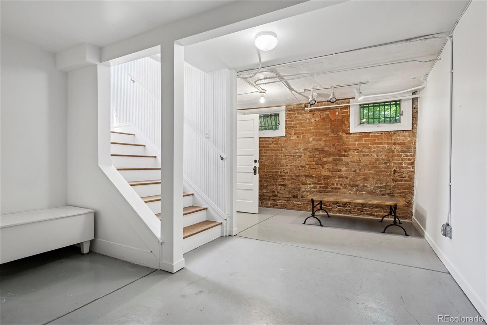 MLS Image #45 for 685 n emerson street,denver, Colorado