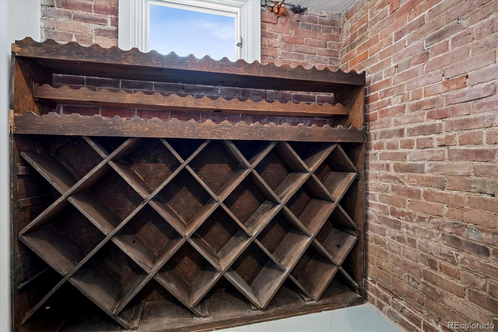 MLS Image #47 for 685 n emerson street,denver, Colorado