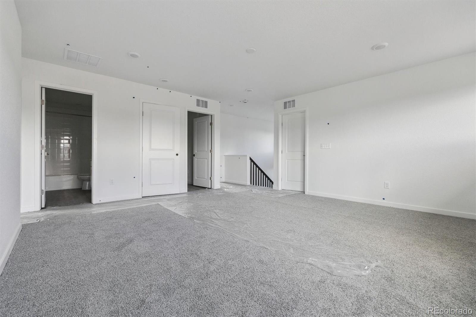 MLS Image #15 for 25273 e warren place,aurora, Colorado