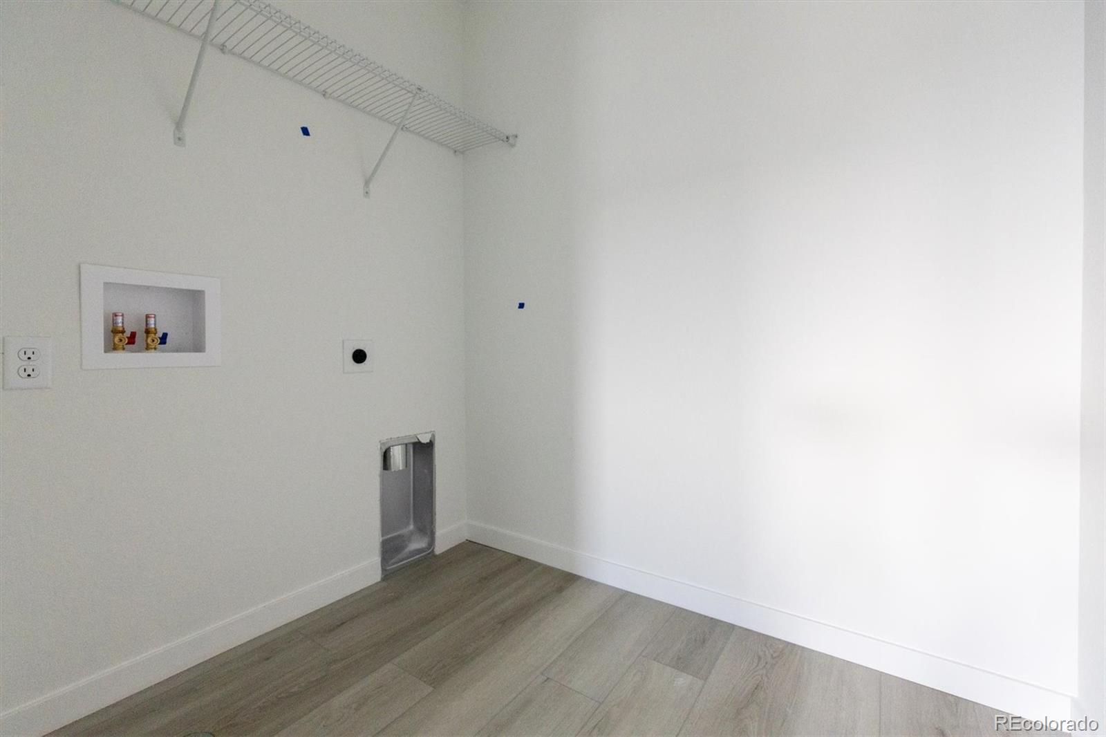 MLS Image #16 for 25273 e warren place,aurora, Colorado
