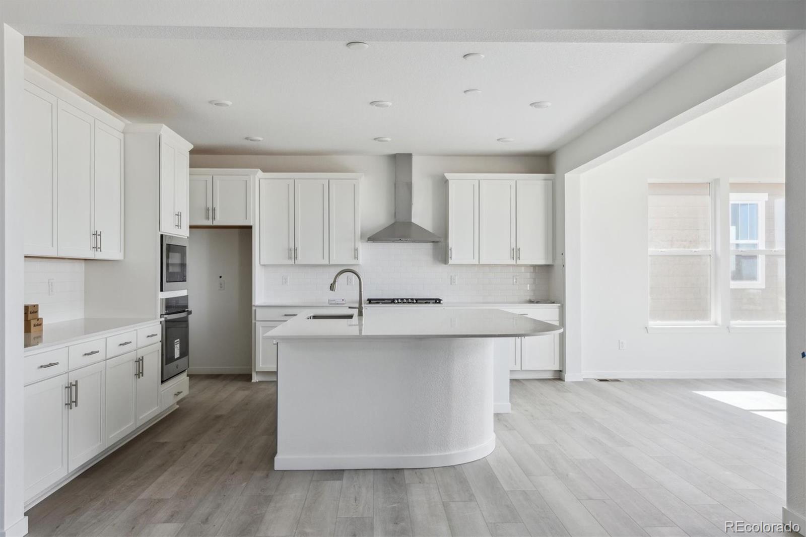 MLS Image #6 for 25273 e warren place,aurora, Colorado