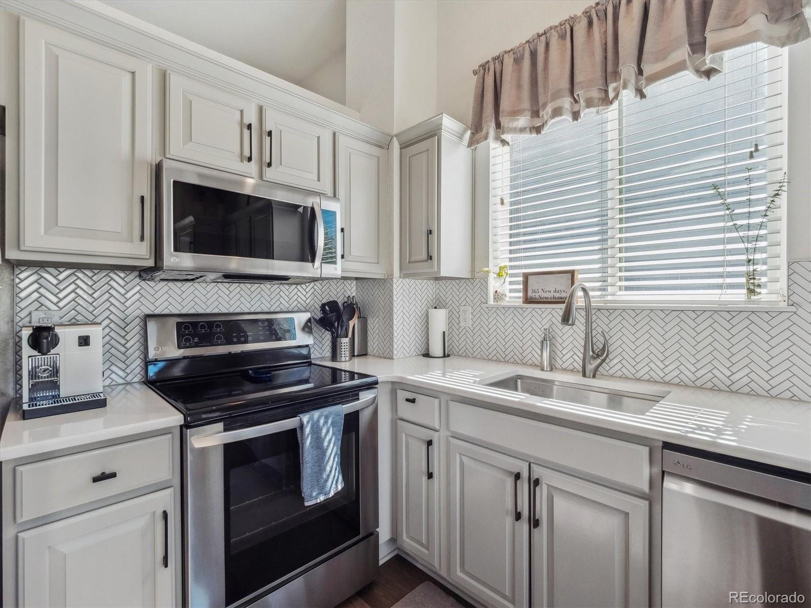 MLS Image #8 for 10657  cherrybrook circle,highlands ranch, Colorado