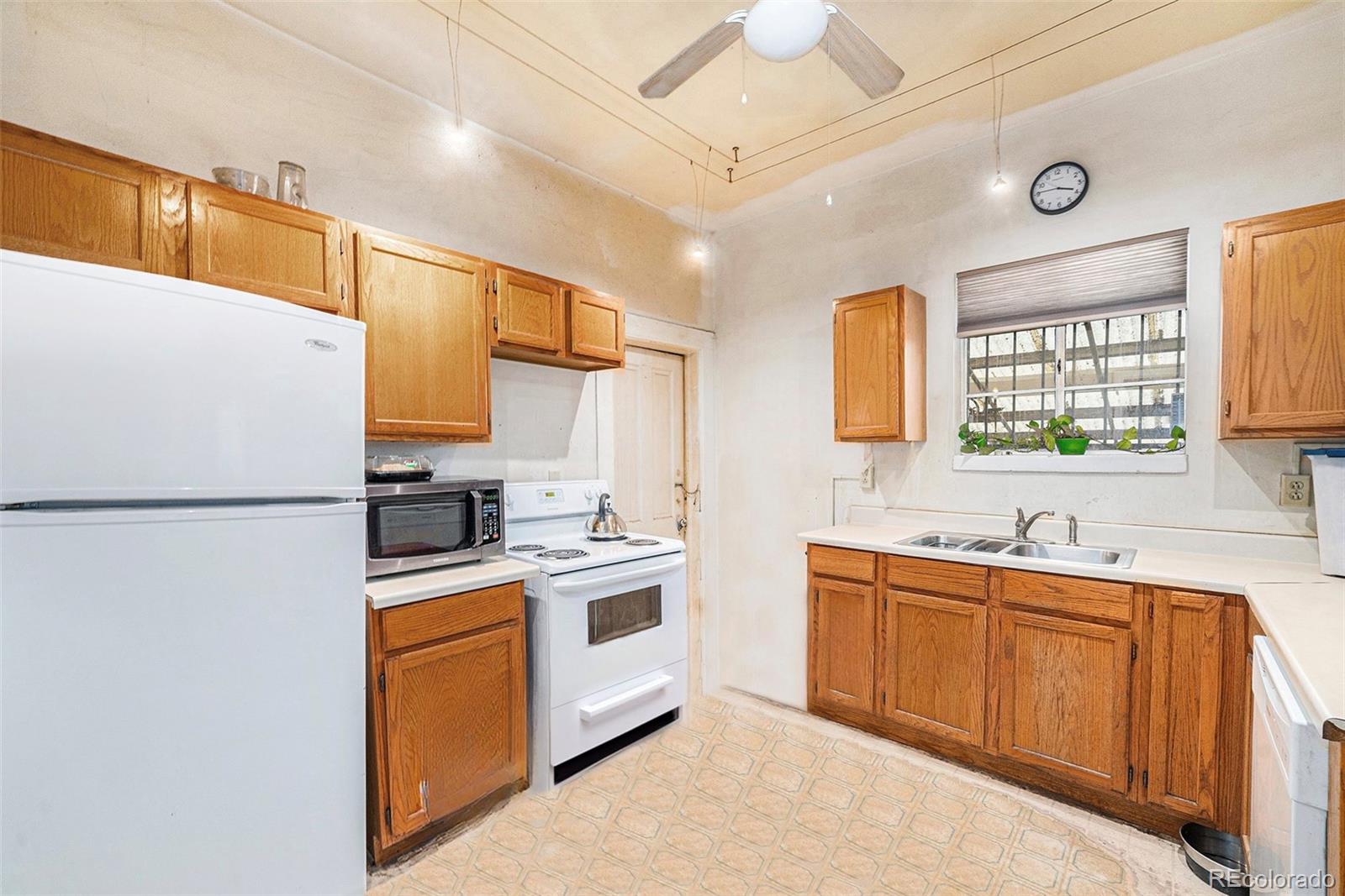 MLS Image #2 for 2350 n ogden street,denver, Colorado