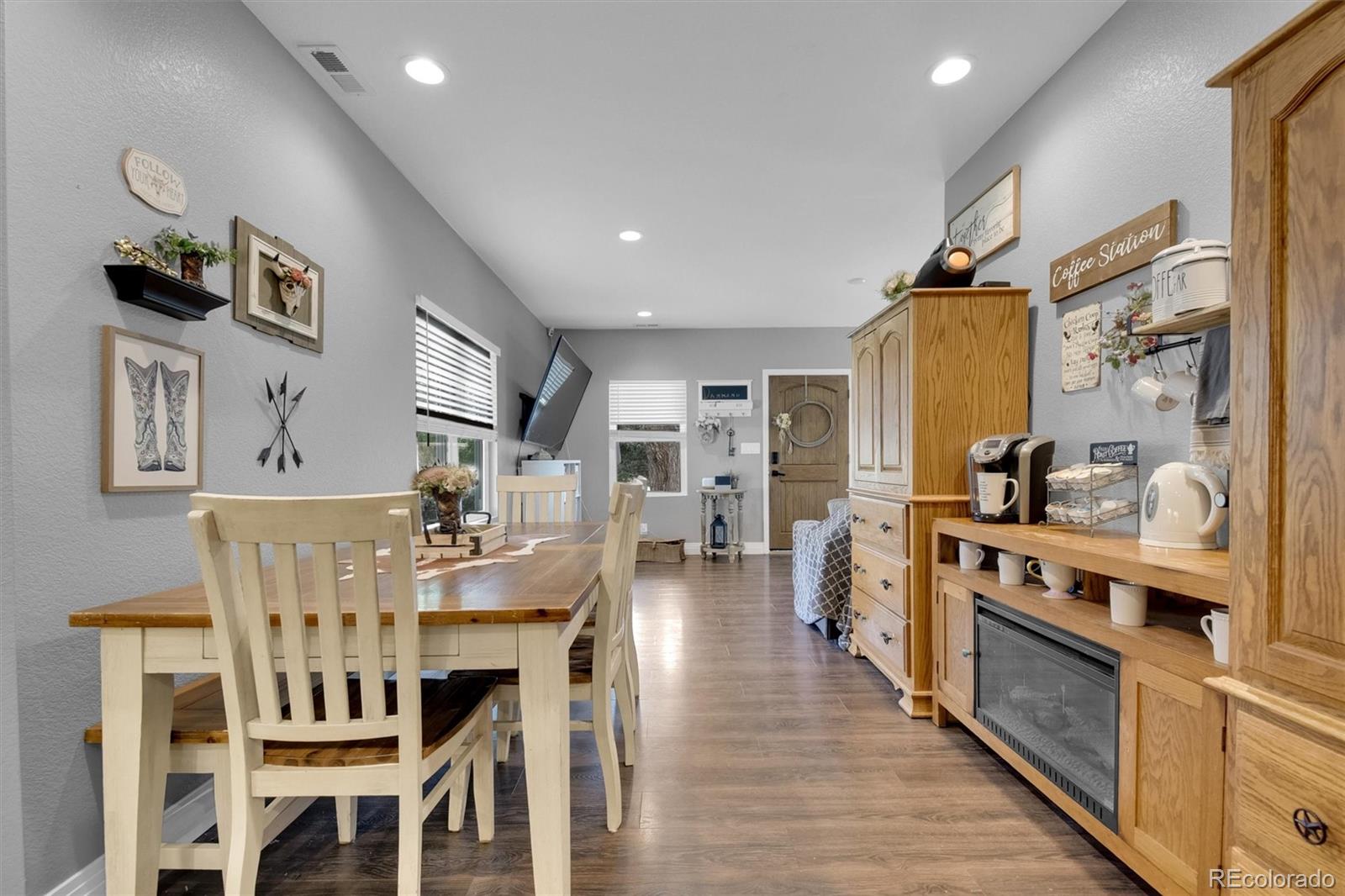 MLS Image #6 for 8885 w 64th place,arvada, Colorado