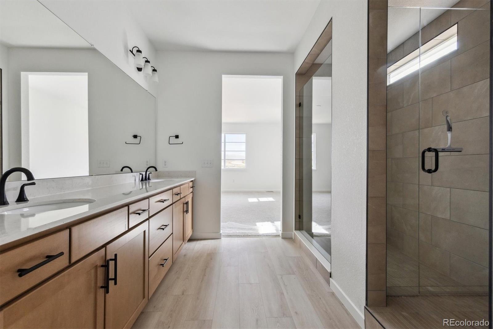 MLS Image #14 for 25224 e warren place,aurora, Colorado