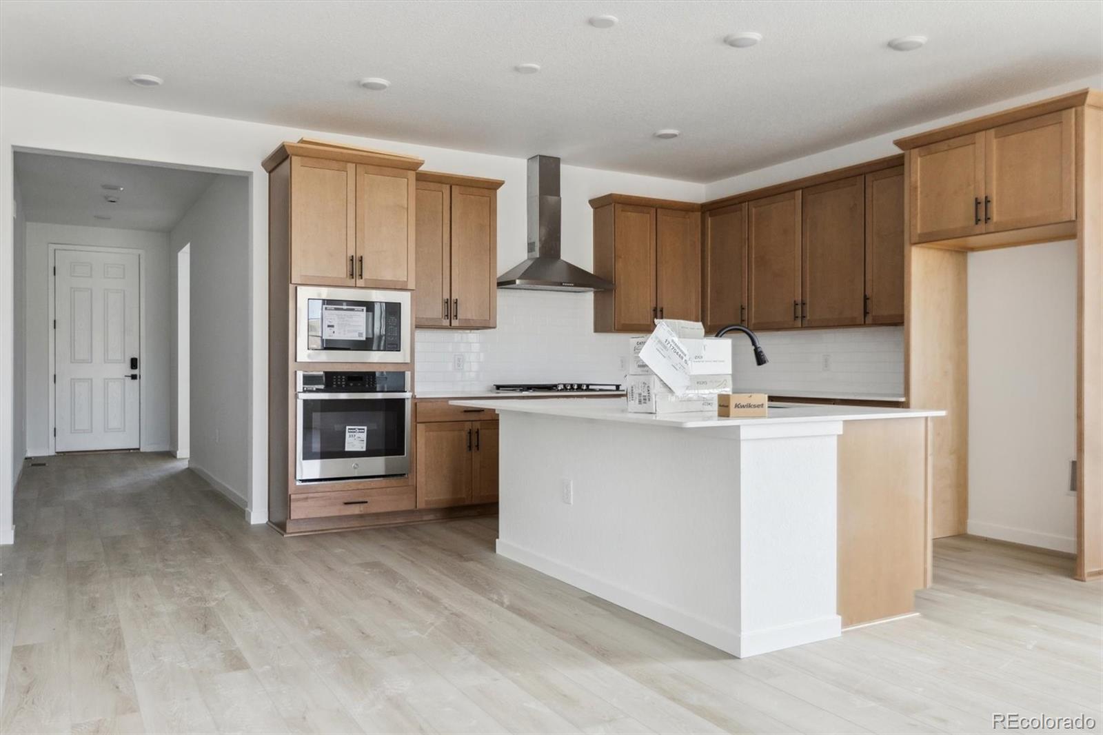 MLS Image #5 for 25224 e warren place,aurora, Colorado
