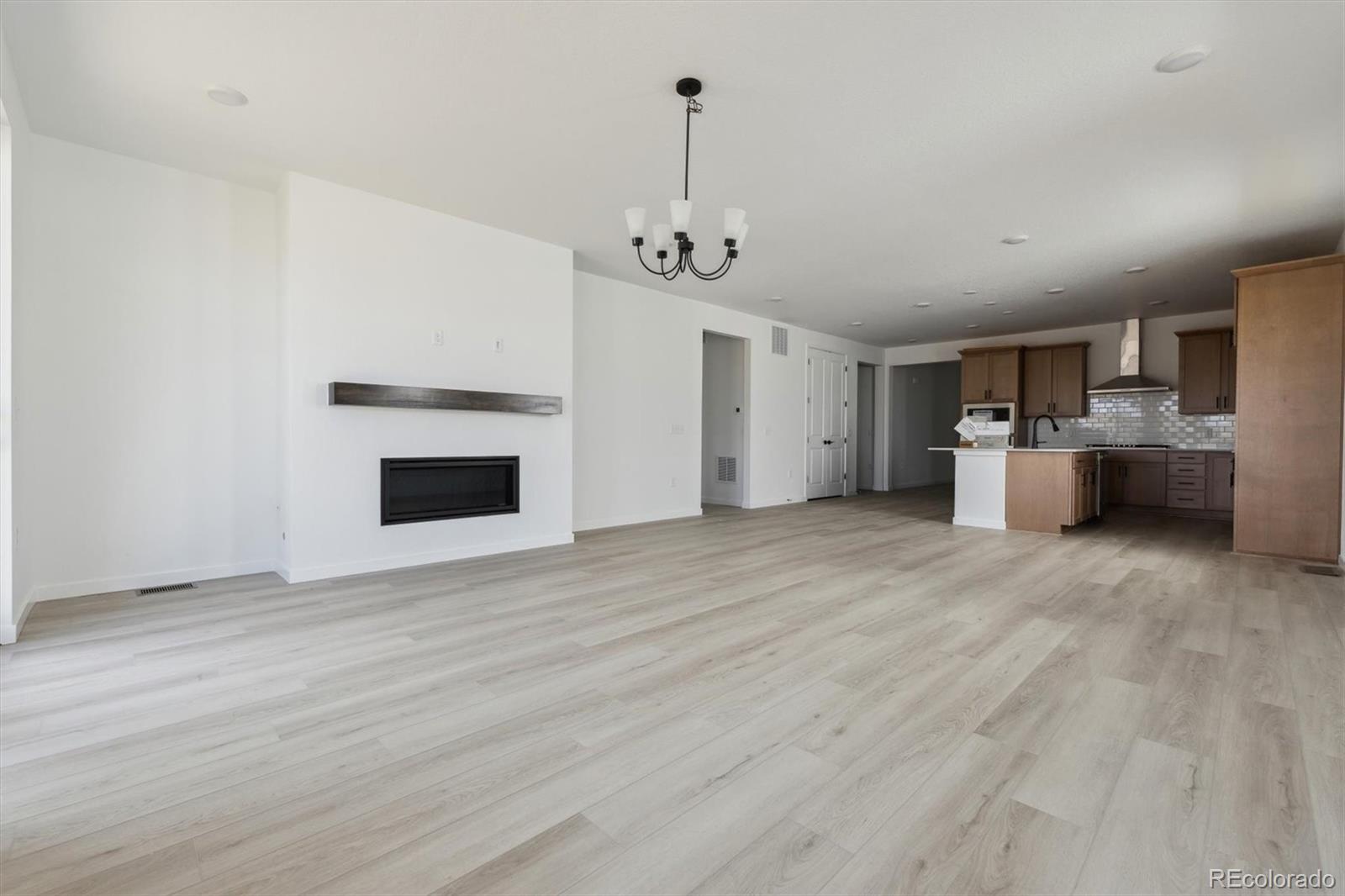 MLS Image #8 for 25224 e warren place,aurora, Colorado