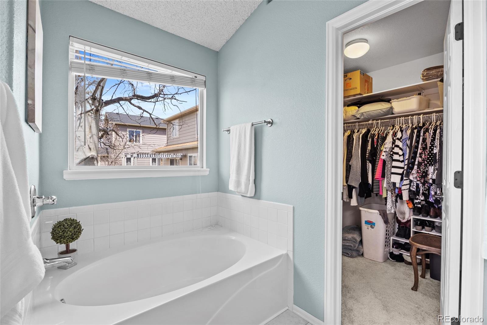 MLS Image #19 for 5133 s liverpool way,centennial, Colorado