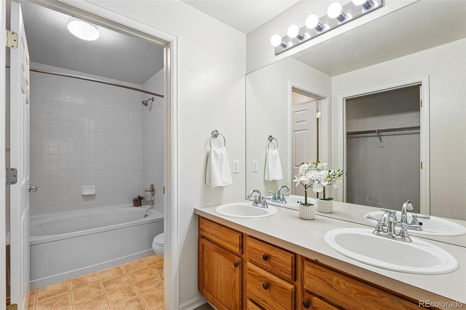 MLS Image #17 for 8200 e 8th avenue,denver, Colorado