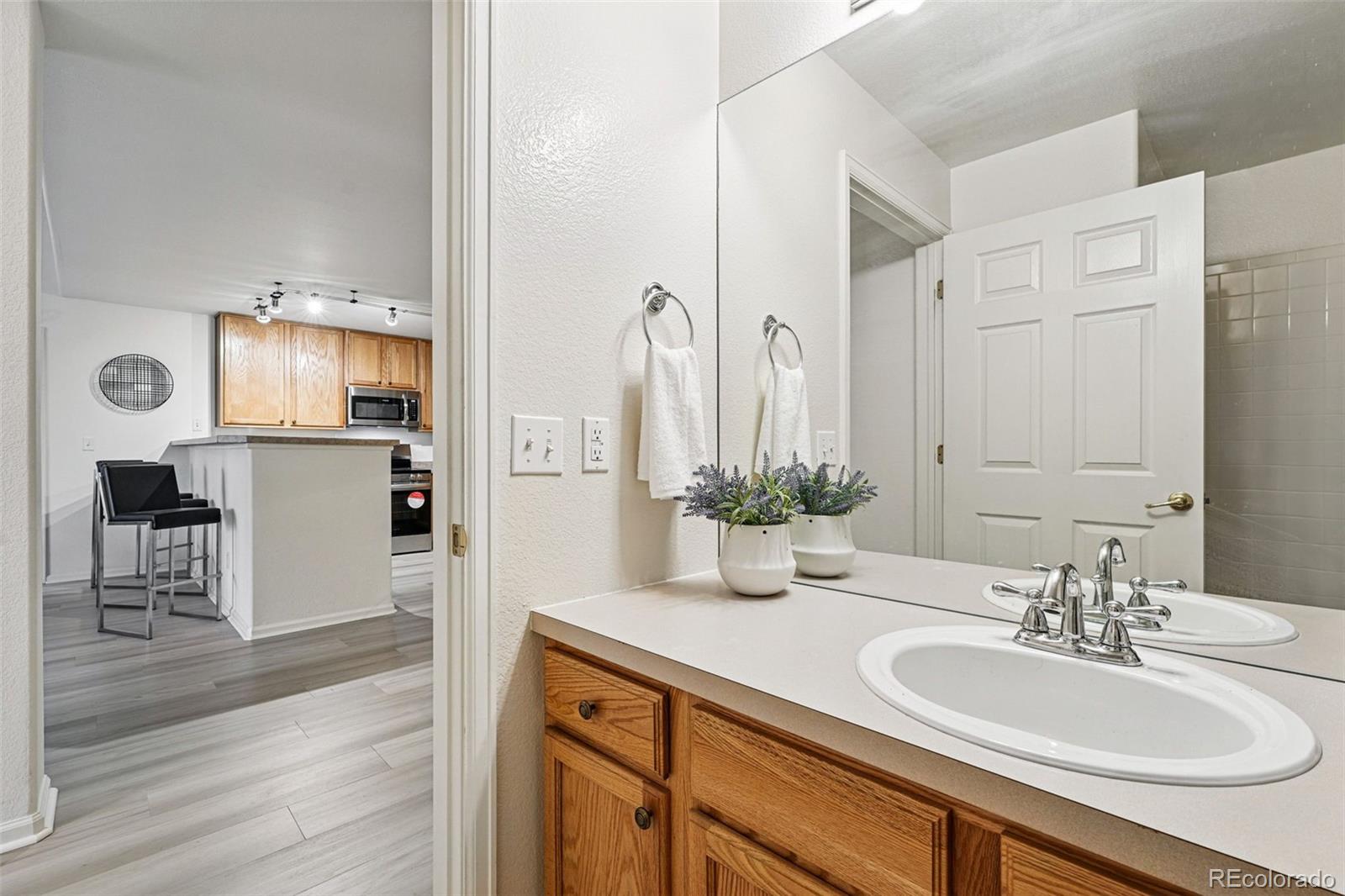 MLS Image #21 for 8200 e 8th avenue,denver, Colorado