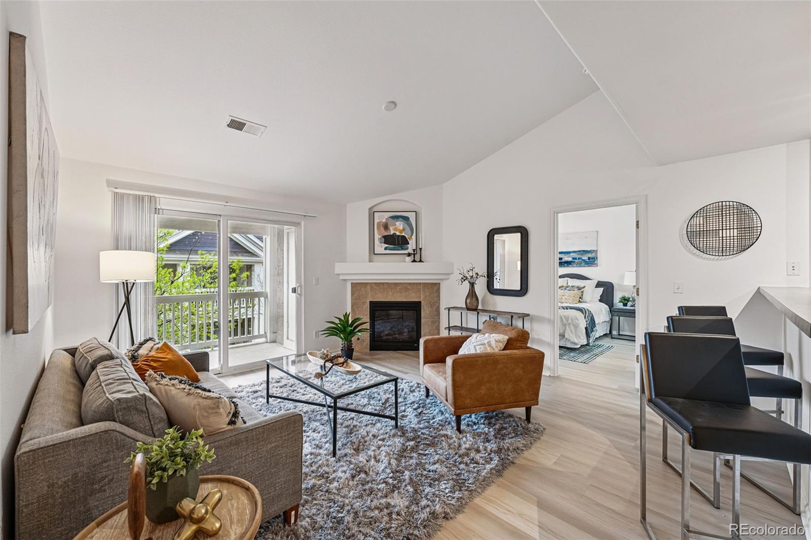 MLS Image #6 for 8200 e 8th avenue,denver, Colorado