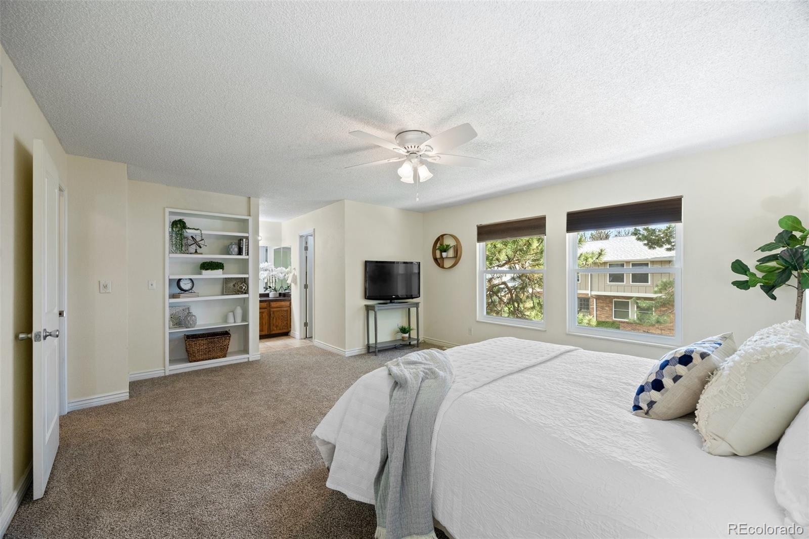 MLS Image #20 for 10144 e jewell avenue,aurora, Colorado