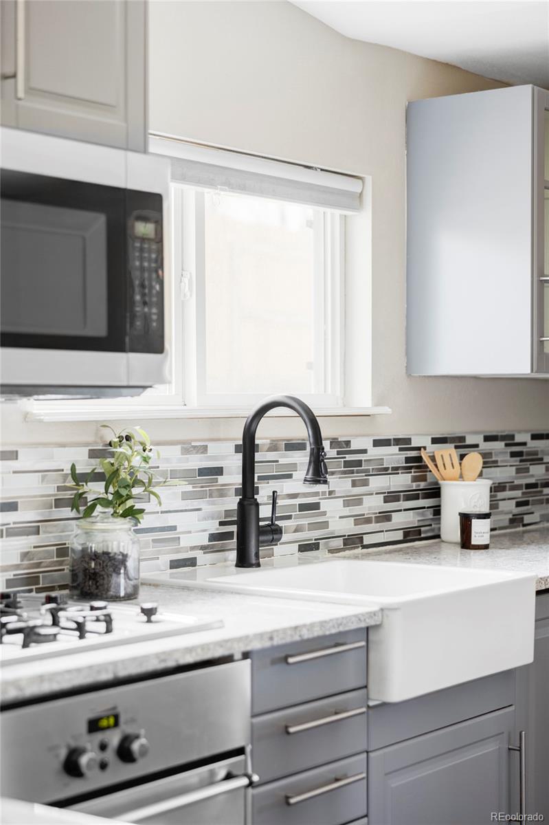 MLS Image #11 for 4209 s bannock street,englewood, Colorado