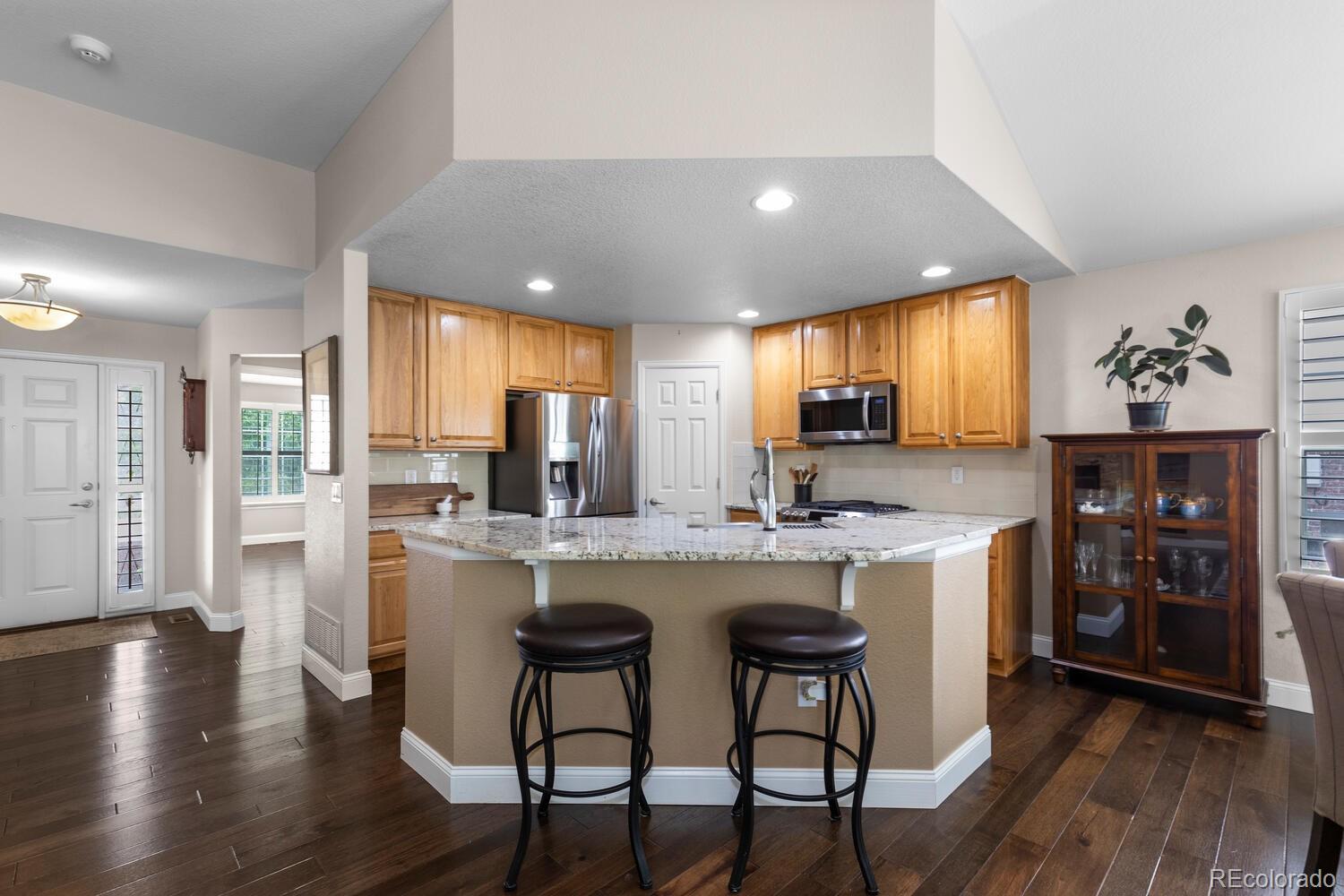 MLS Image #8 for 8216 s tempe court,aurora, Colorado
