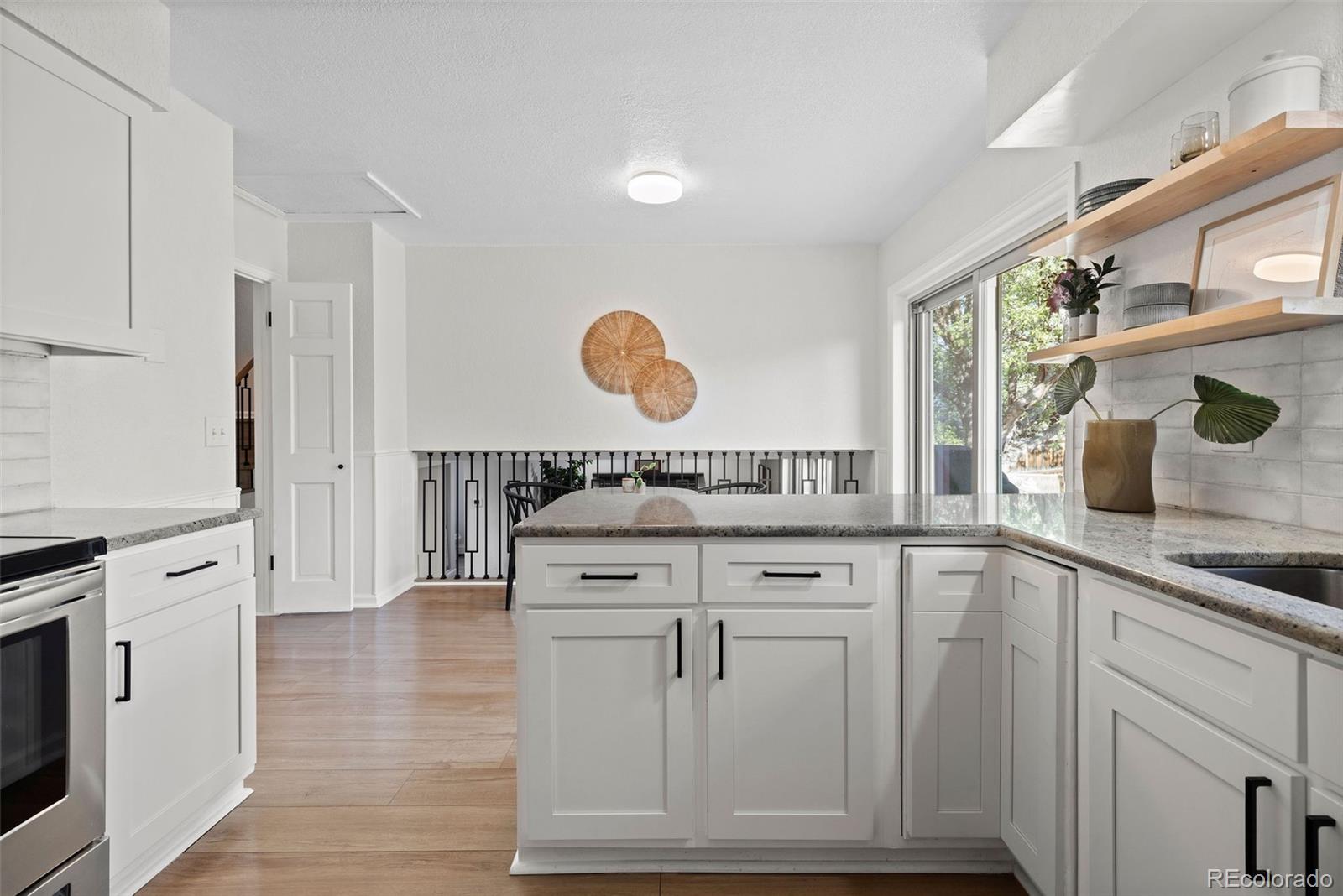 MLS Image #11 for 10801 w 29th avenue,lakewood, Colorado