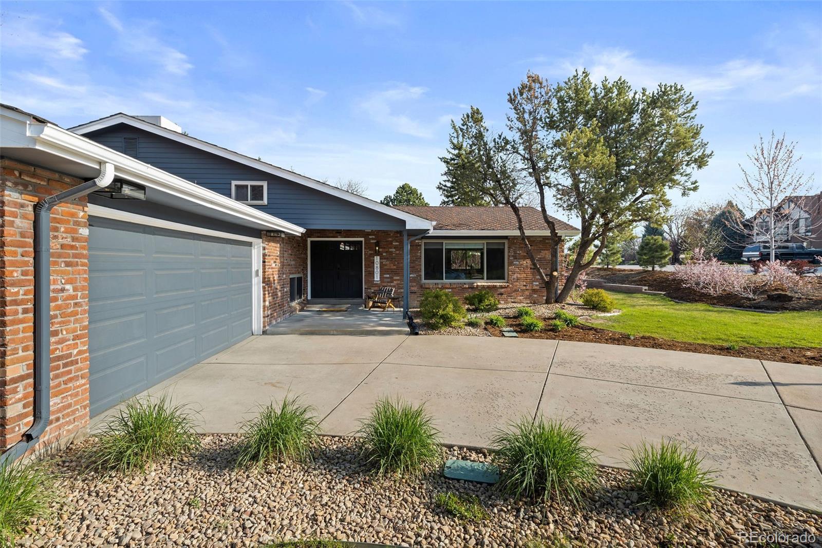 MLS Image #2 for 10801 w 29th avenue,lakewood, Colorado
