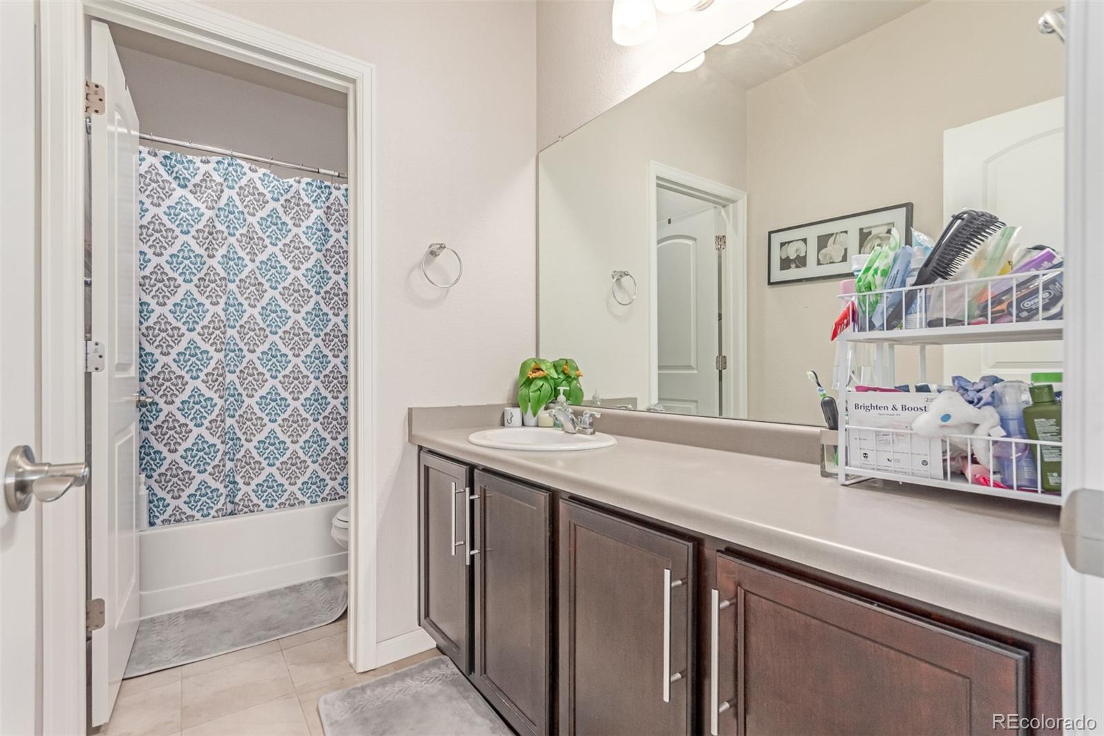 MLS Image #18 for 24043 e florida avenue,aurora, Colorado