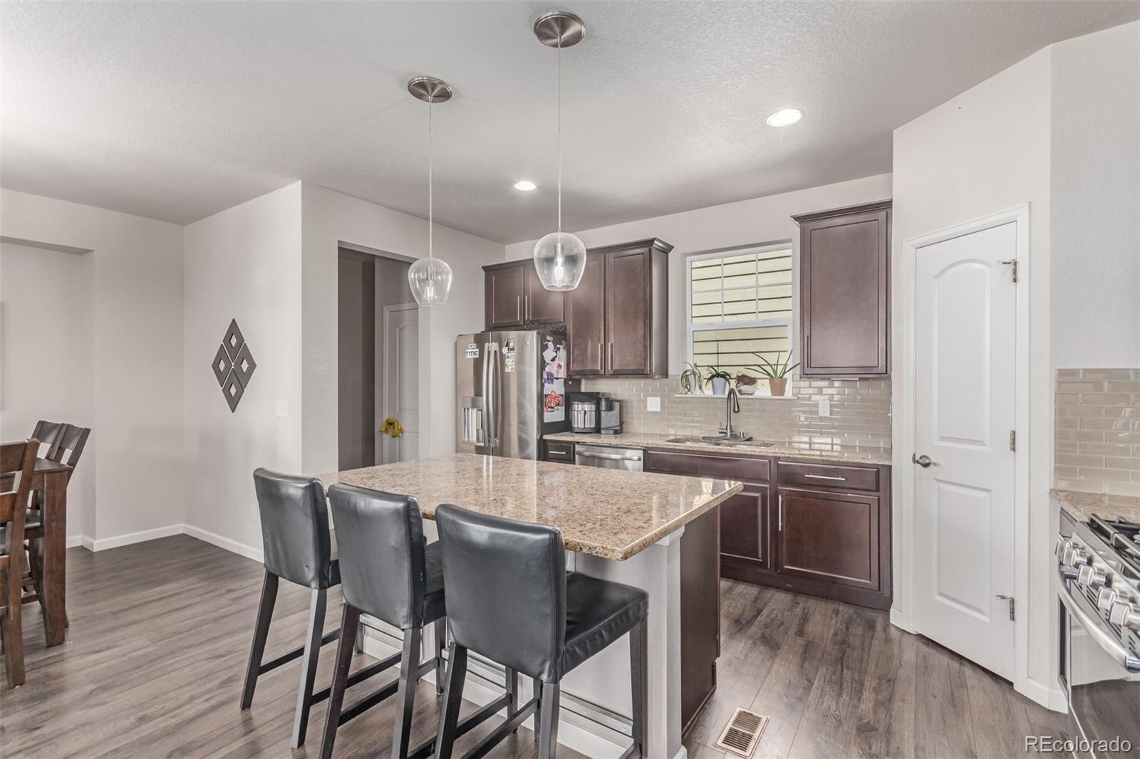 MLS Image #9 for 24043 e florida avenue,aurora, Colorado