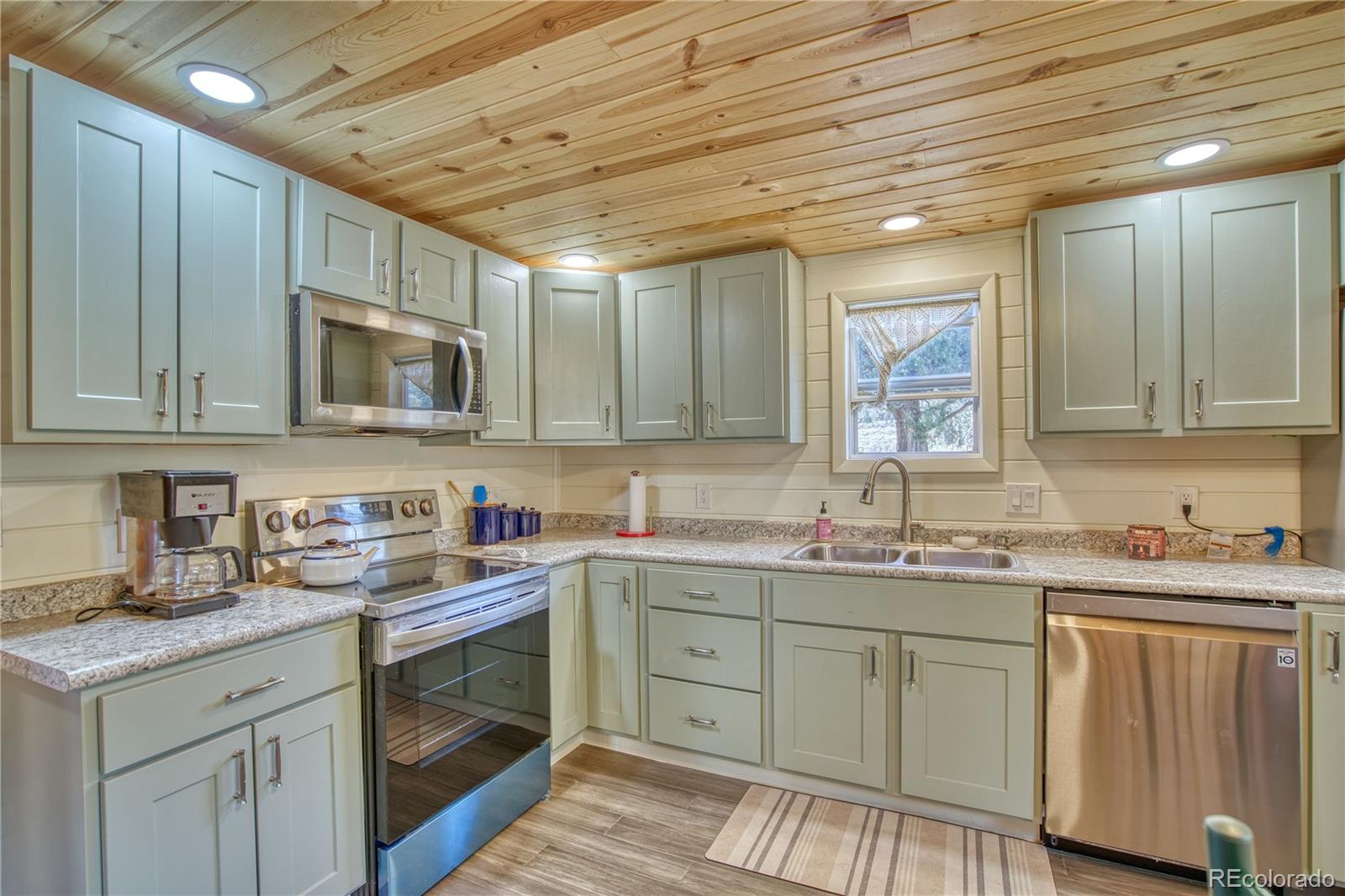 MLS Image #11 for 236  rustic road,bellvue, Colorado