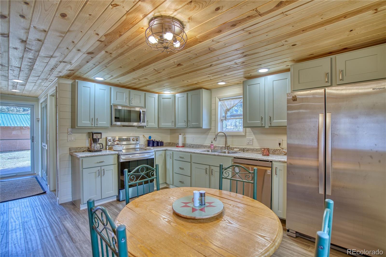 MLS Image #13 for 236  rustic road,bellvue, Colorado