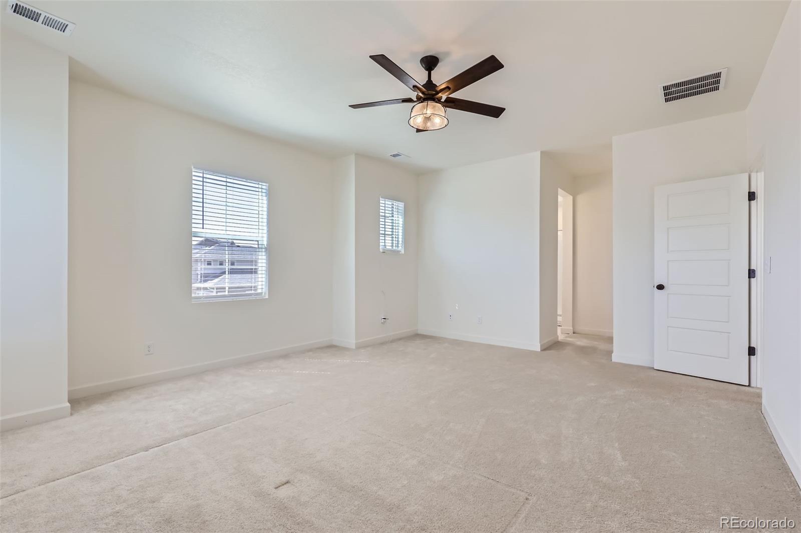 MLS Image #15 for 18049 e 106th avenue,commerce city, Colorado