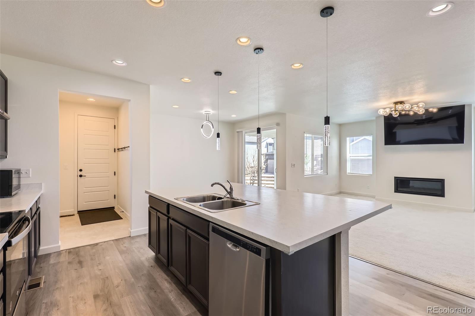 MLS Image #8 for 18049 e 106th avenue,commerce city, Colorado