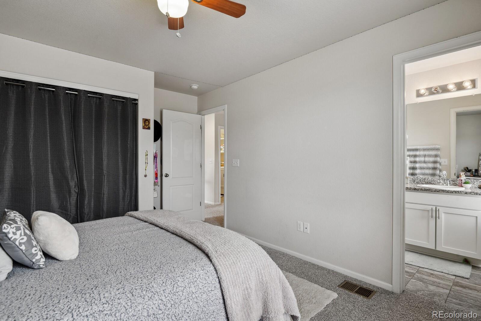 MLS Image #23 for 4830 s versailles street,aurora, Colorado