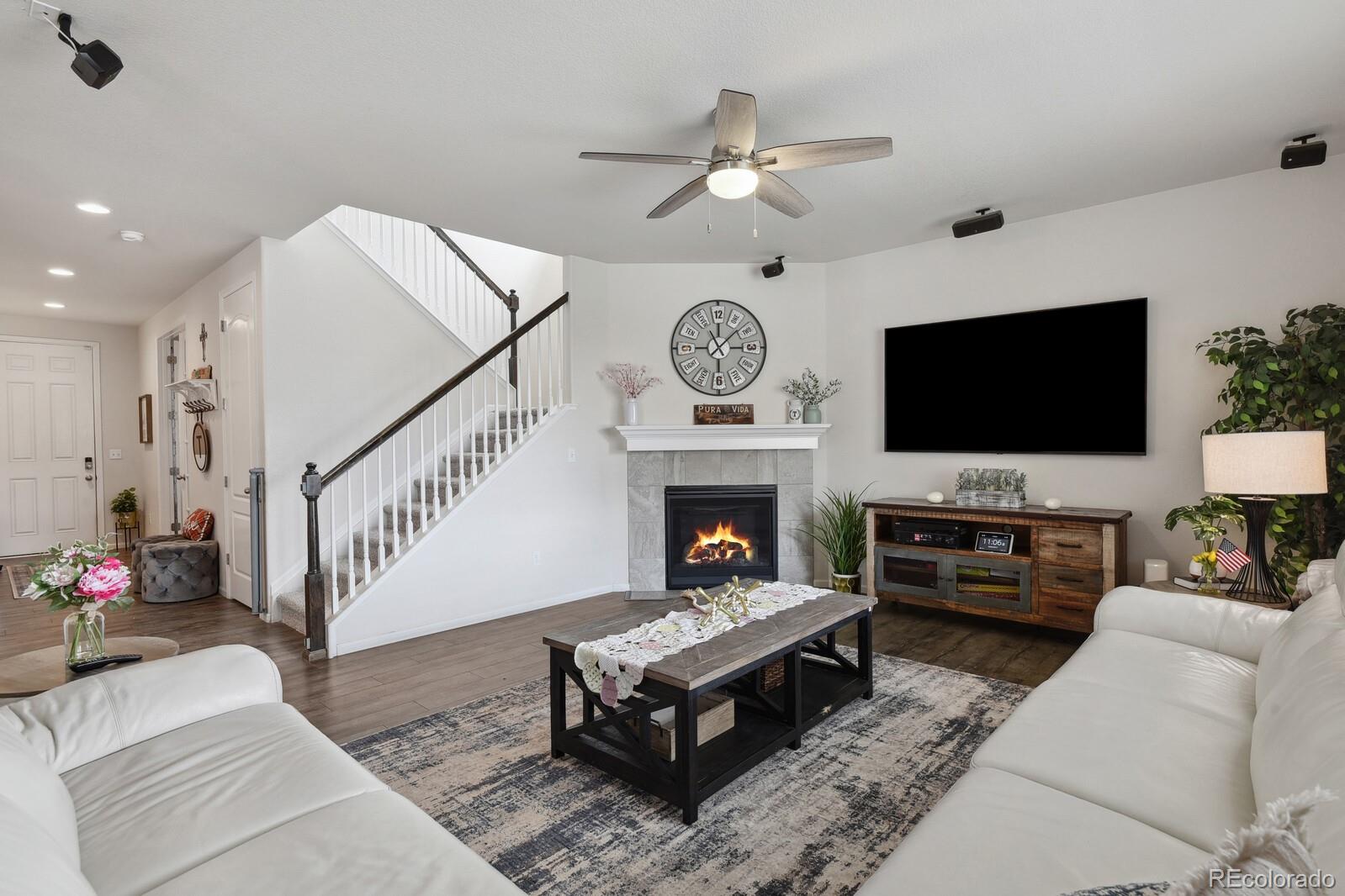 MLS Image #3 for 4830 s versailles street,aurora, Colorado