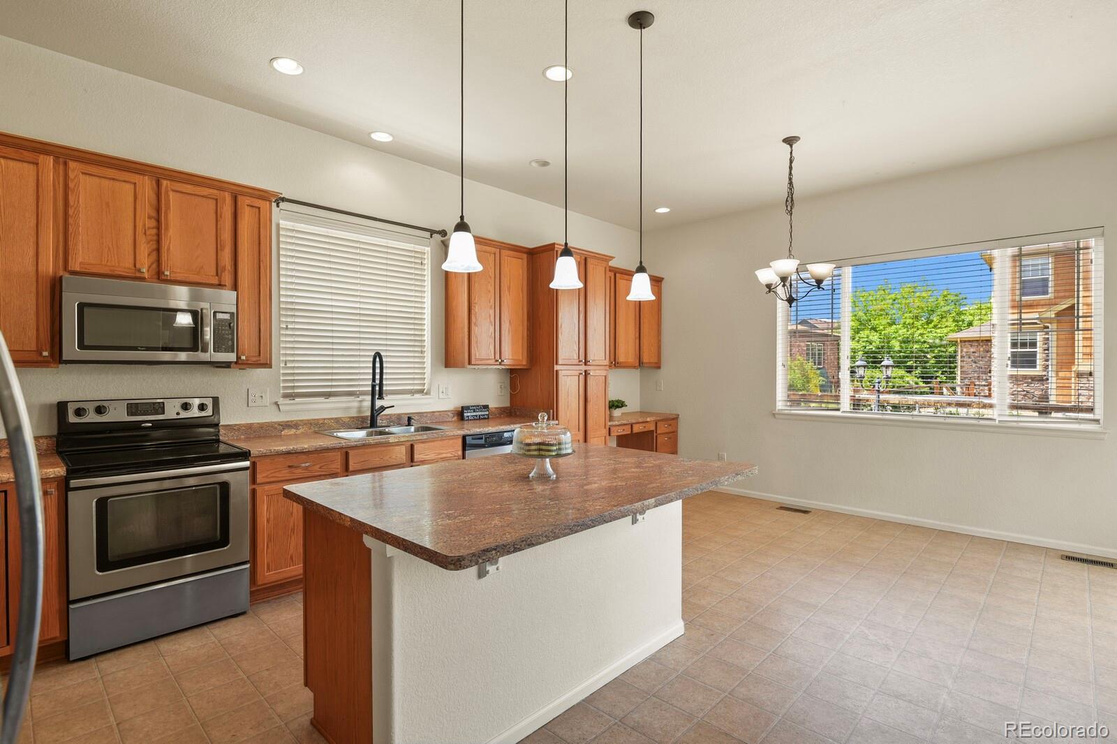 MLS Image #11 for 297 n coolidge way,aurora, Colorado