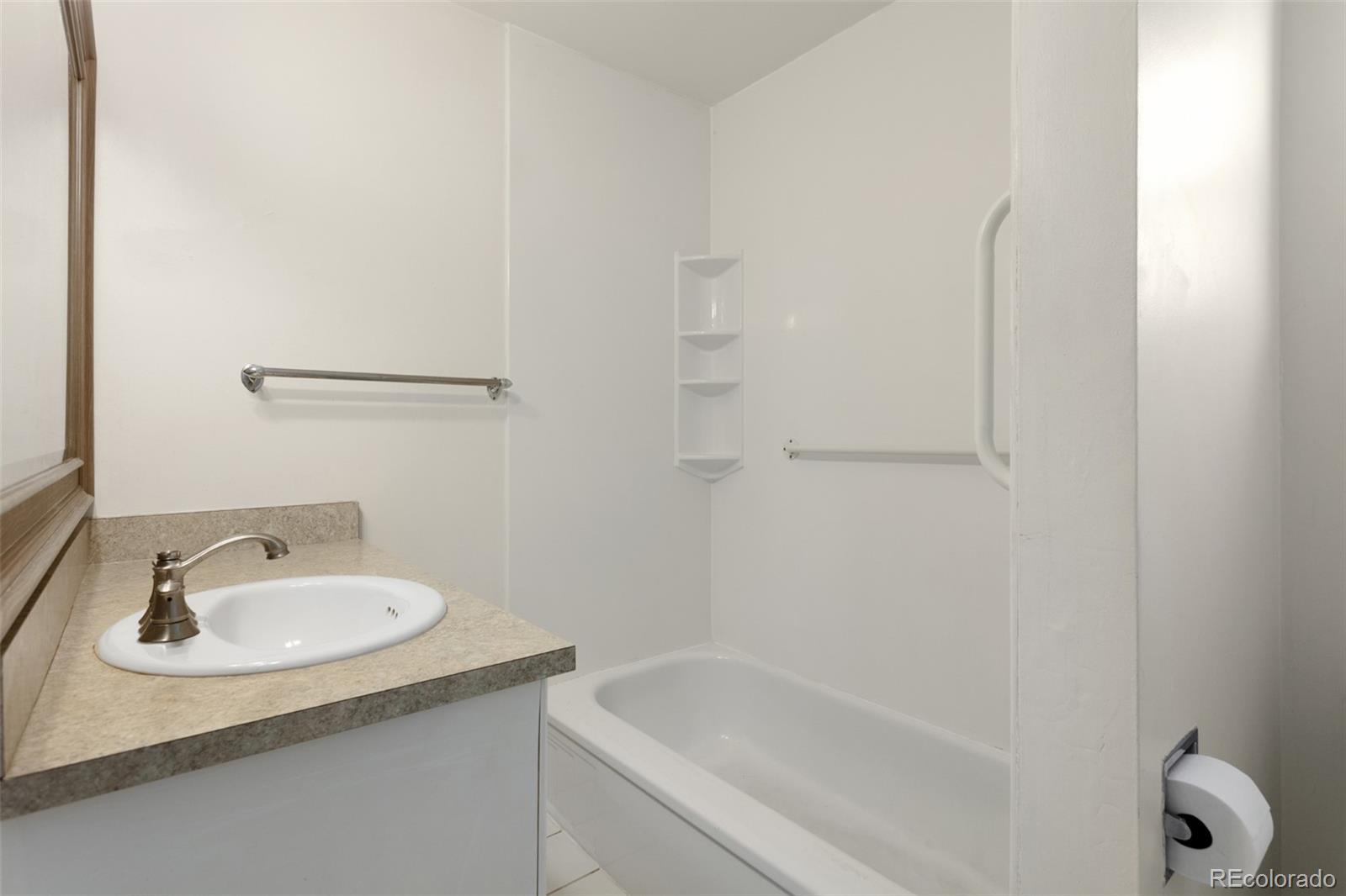 MLS Image #15 for 2565  gray street,edgewater, Colorado
