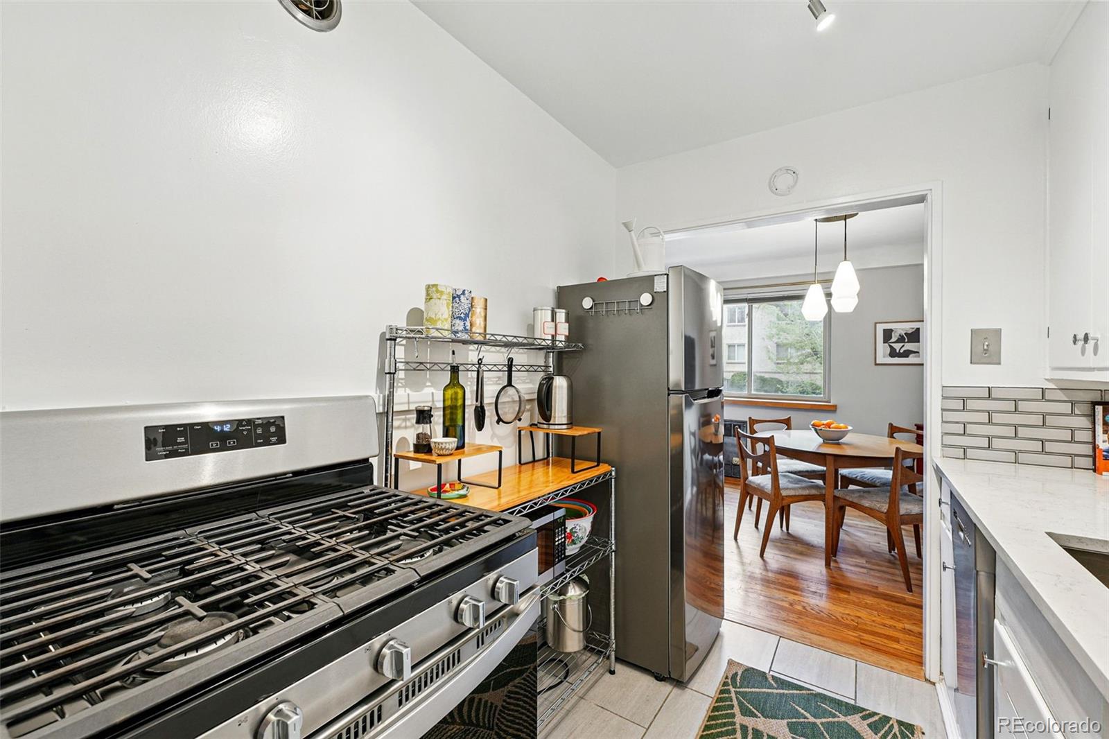 MLS Image #12 for 1175 n emerson street,denver, Colorado
