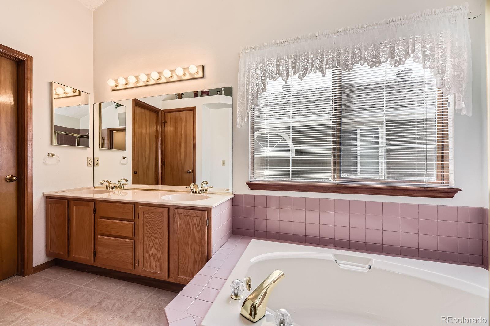 MLS Image #16 for 6726  taft circle,arvada, Colorado