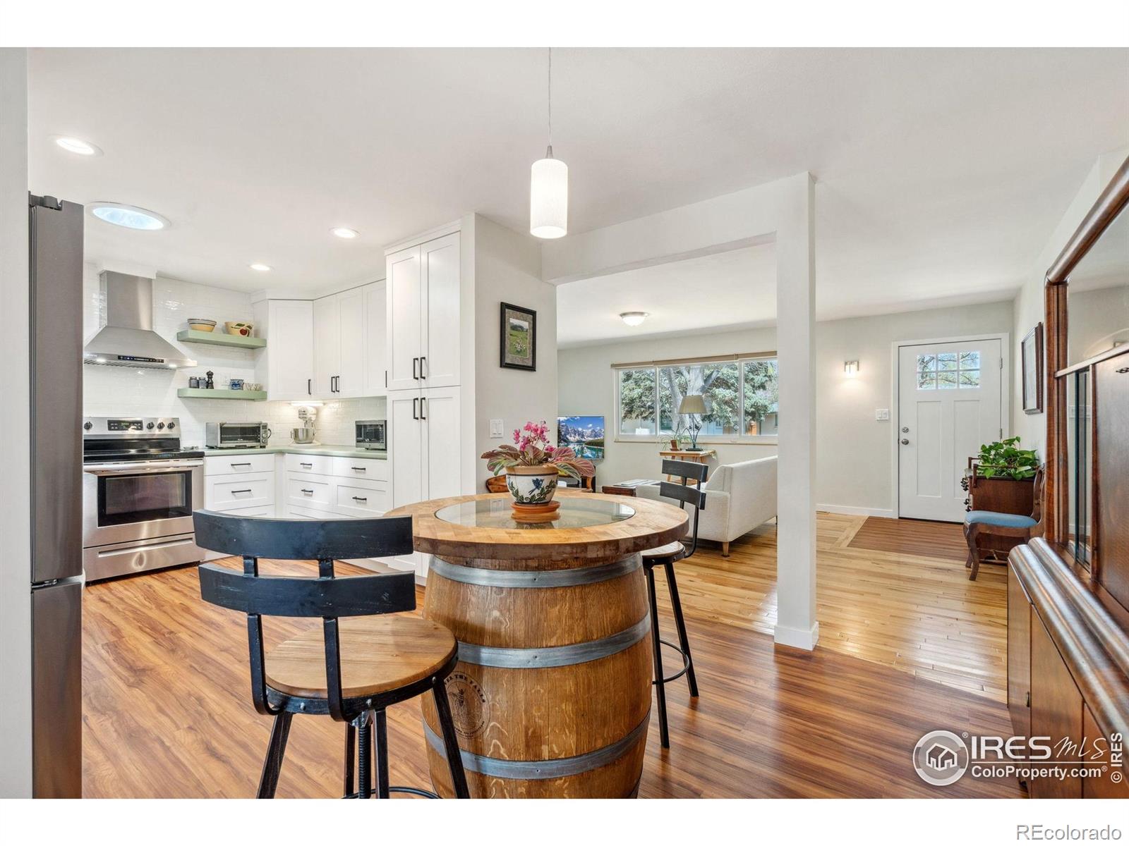 MLS Image #12 for 529  deines court,fort collins, Colorado