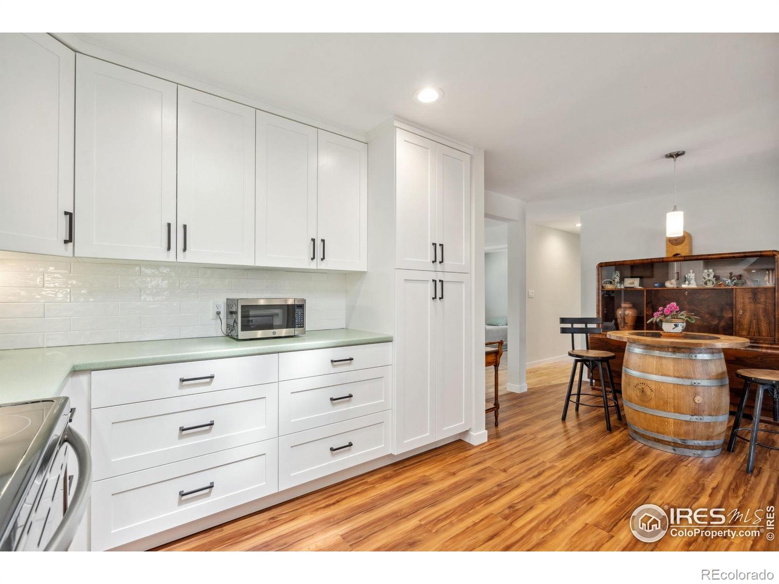 MLS Image #9 for 529  deines court,fort collins, Colorado