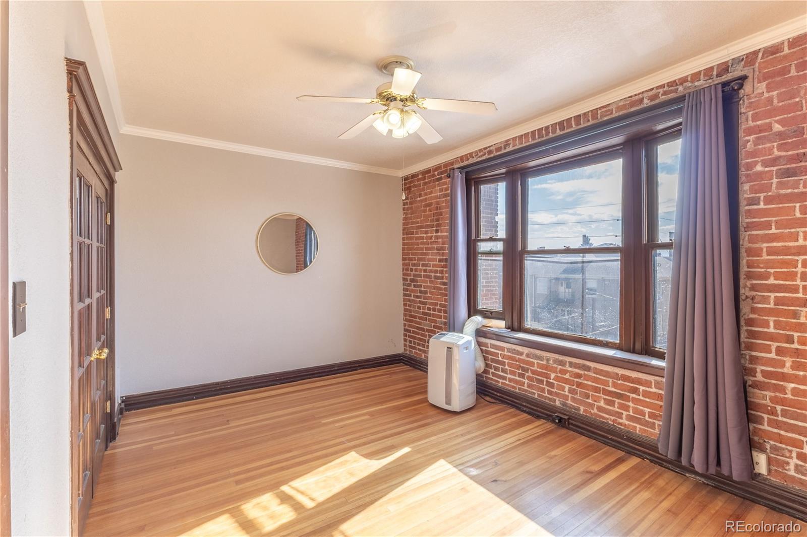 MLS Image #11 for 1475 n humboldt street,denver, Colorado