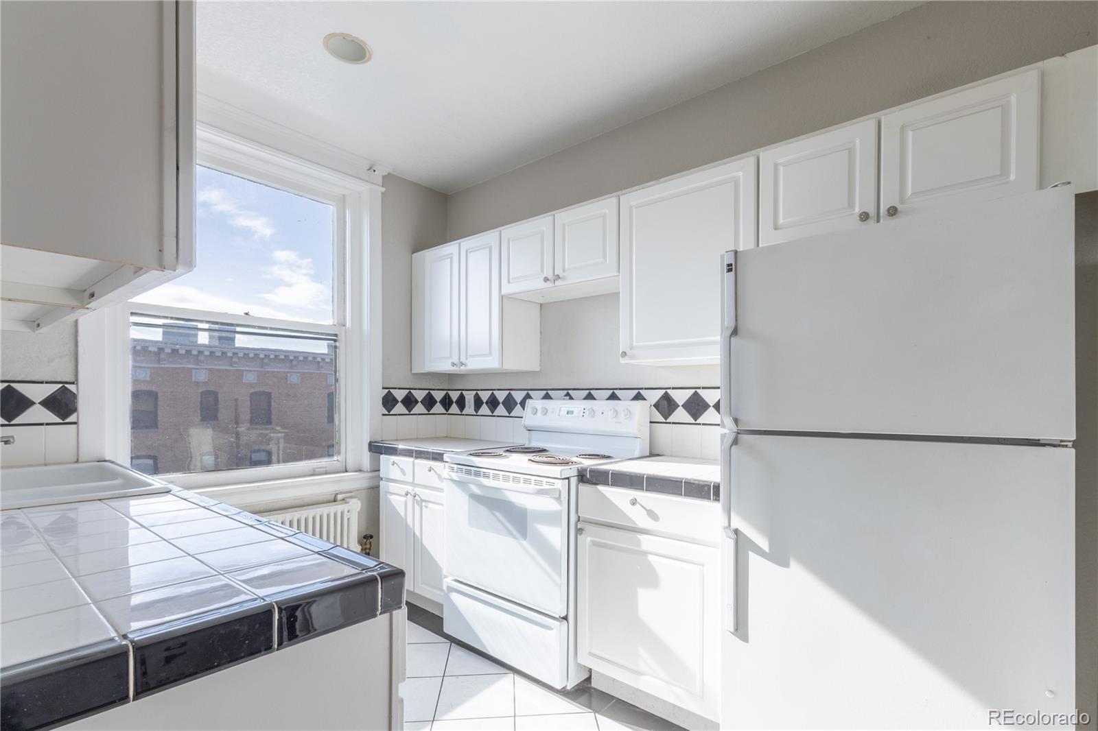 MLS Image #21 for 1475 n humboldt street,denver, Colorado