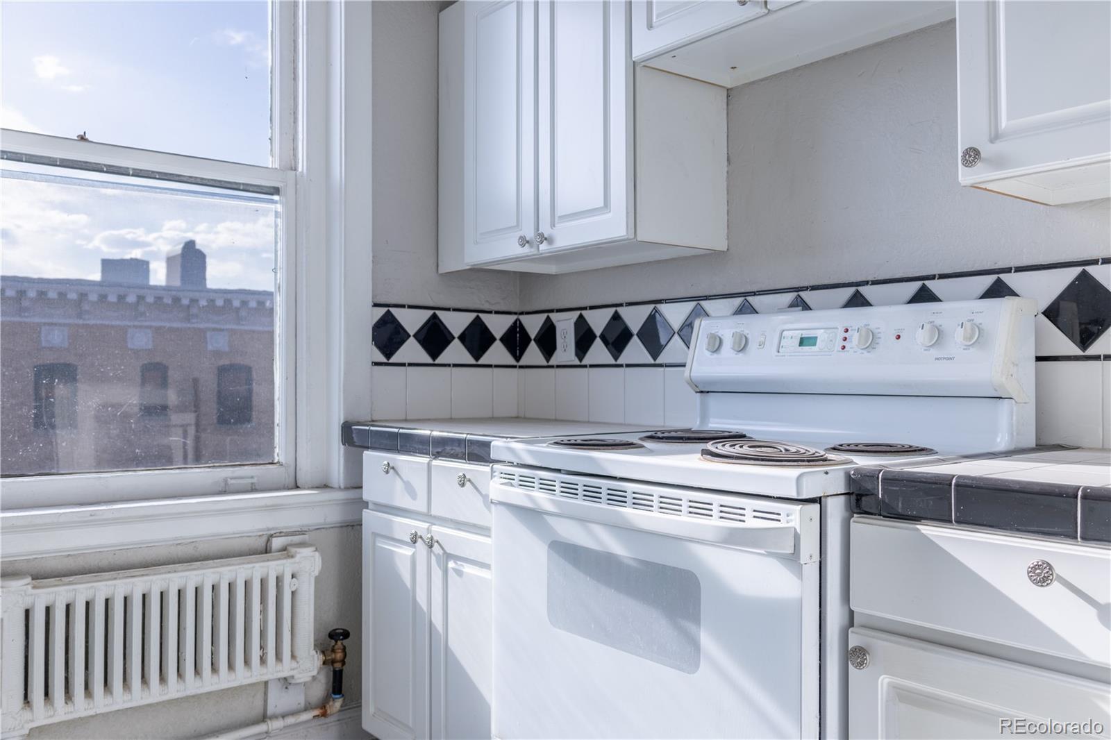 MLS Image #23 for 1475 n humboldt street,denver, Colorado