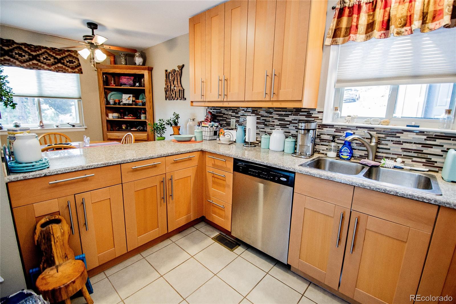 MLS Image #18 for 8624 s doubleheader ranch road,morrison, Colorado