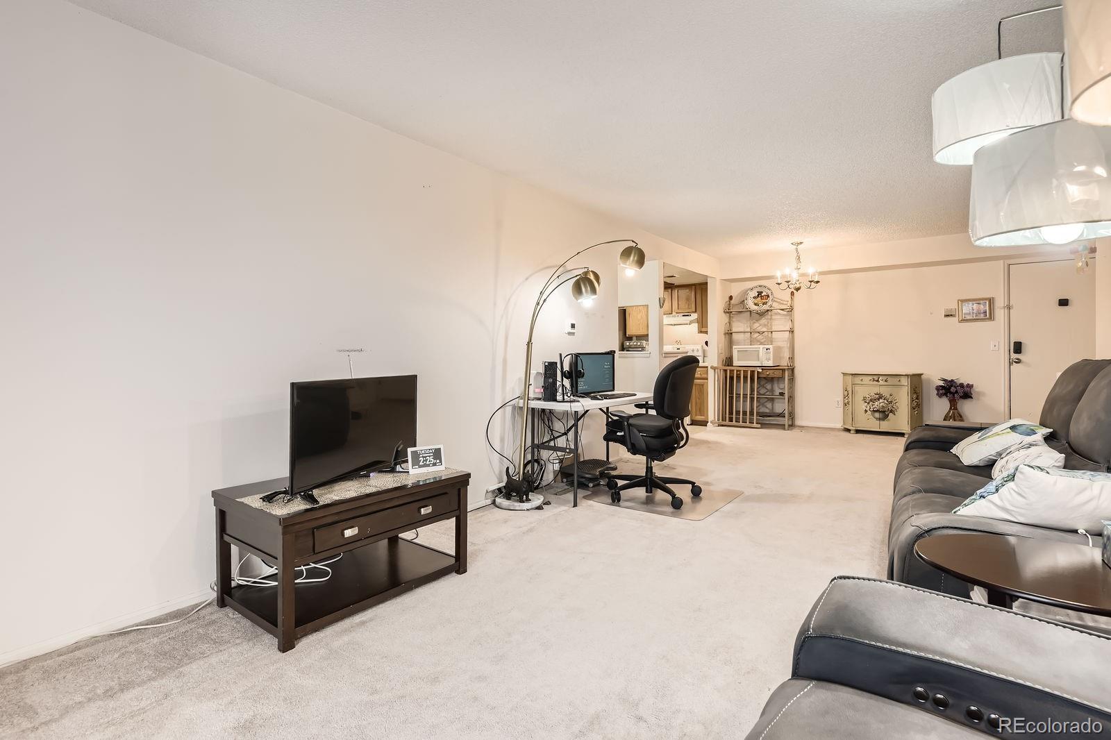 MLS Image #8 for 481 s kalispell way,aurora, Colorado