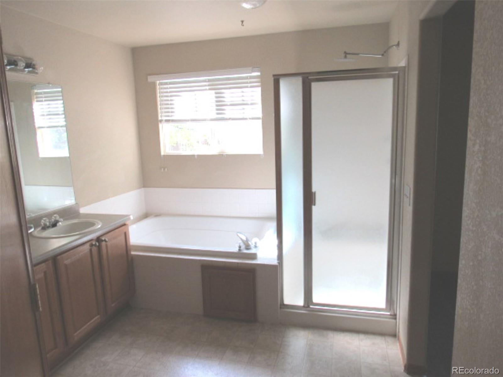 MLS Image #10 for 21444 e lehigh avenue,aurora, Colorado
