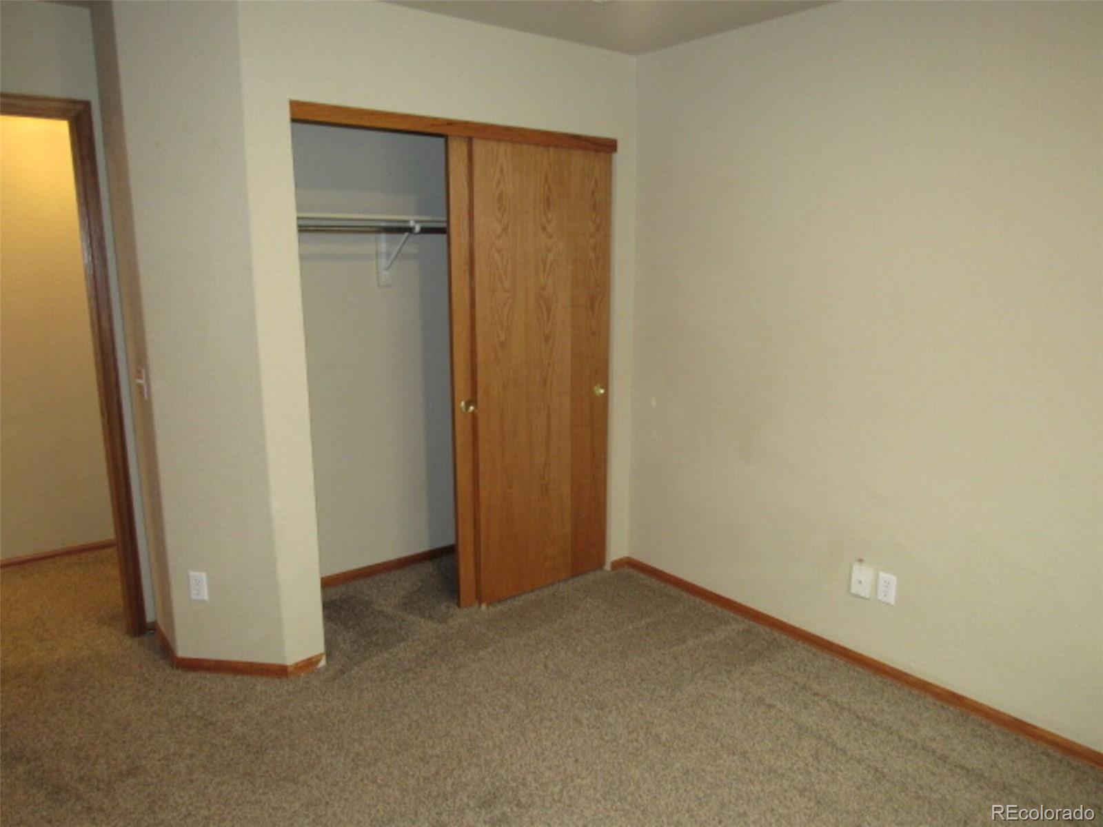 MLS Image #11 for 21444 e lehigh avenue,aurora, Colorado