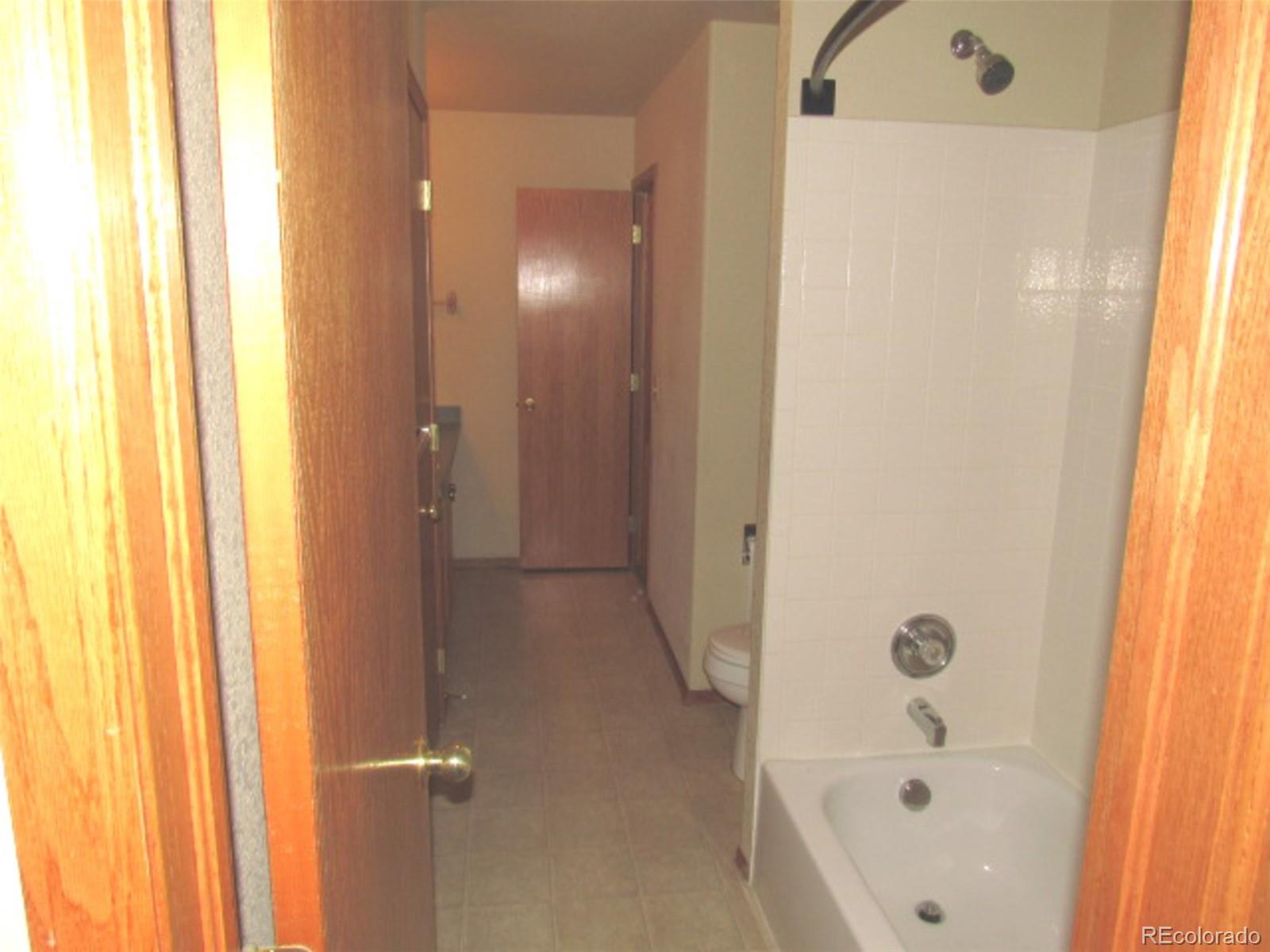 MLS Image #12 for 21444 e lehigh avenue,aurora, Colorado