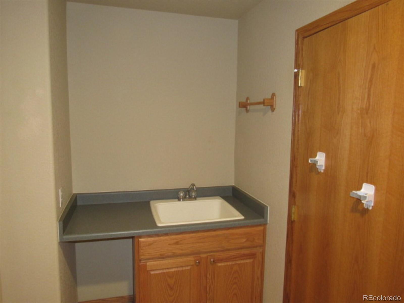 MLS Image #18 for 21444 e lehigh avenue,aurora, Colorado