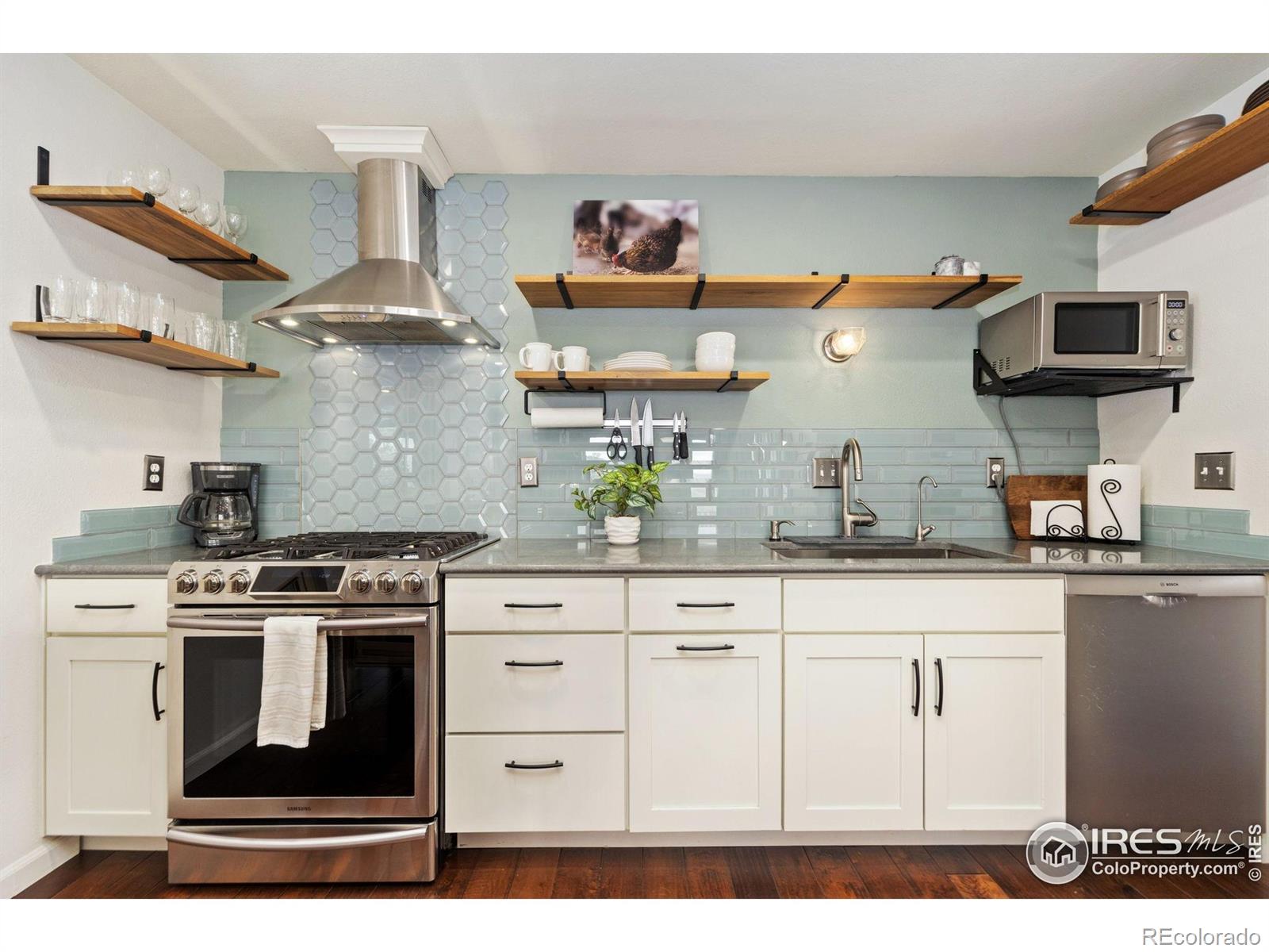 MLS Image #4 for 1601  cliff side drive,loveland, Colorado