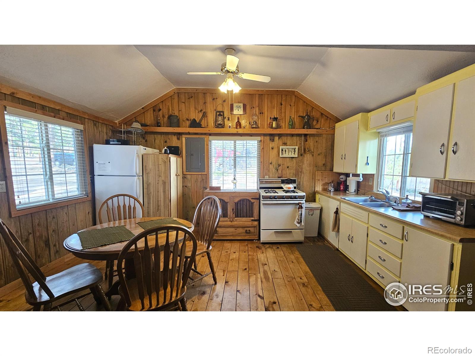 MLS Image #2 for 188  snake lake drive,red feather lakes, Colorado