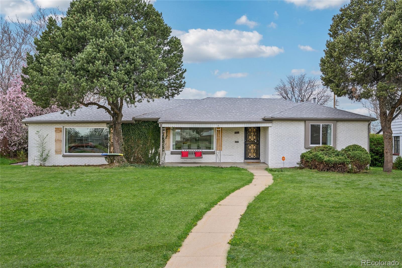 MLS Image #0 for 3285 n monaco parkway,denver, Colorado
