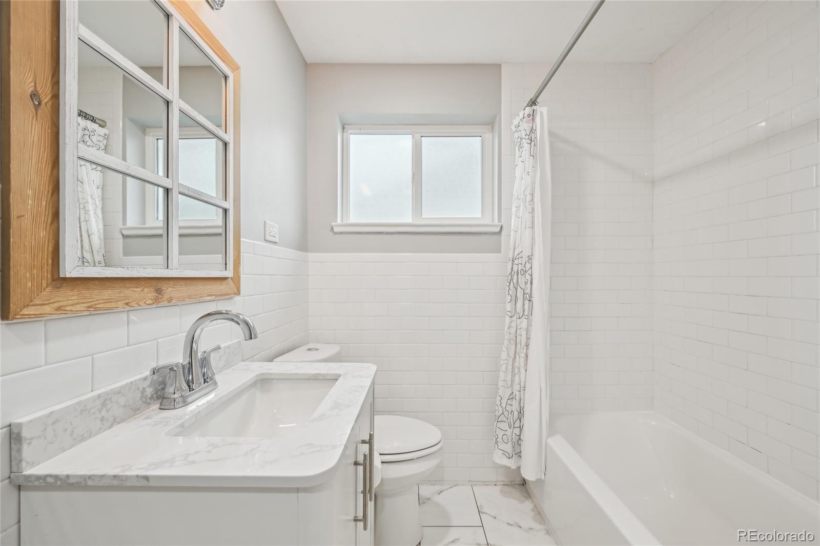 MLS Image #28 for 3285 n monaco parkway,denver, Colorado