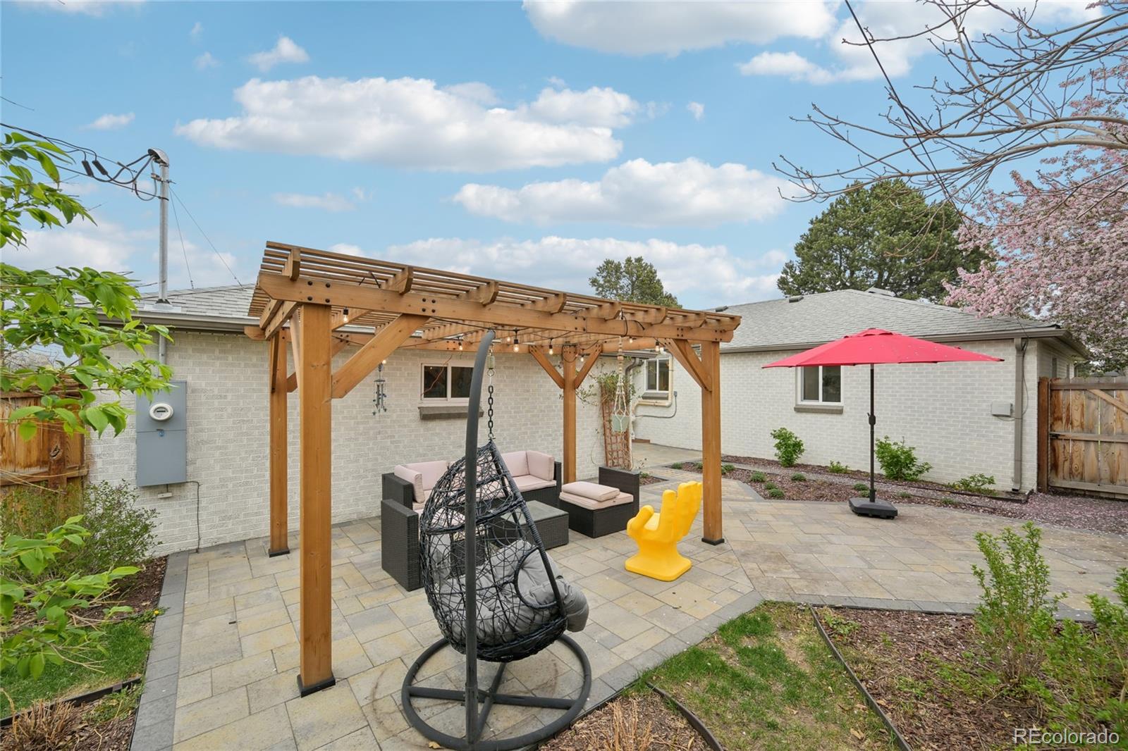 MLS Image #35 for 3285 n monaco parkway,denver, Colorado