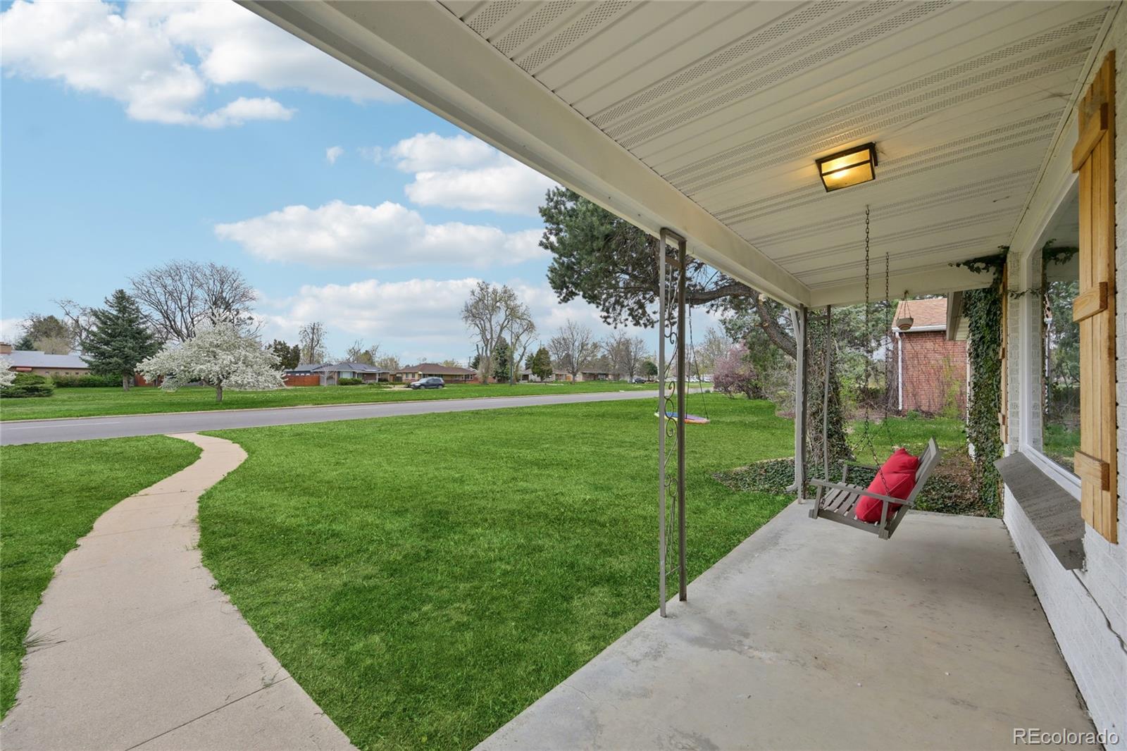 MLS Image #43 for 3285 n monaco parkway,denver, Colorado